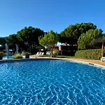 Bicos 101 - Shared Pool - 4 Guests - Albufeira