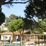Bicos 101 - Shared Pool - 4 Guests - Appartement *
