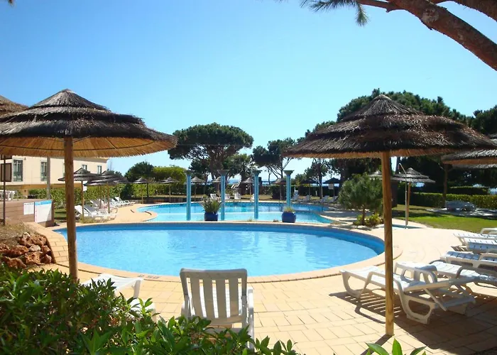 Apartment Bicos 101 - Shared Pool - 4 Guests - Albufeira *