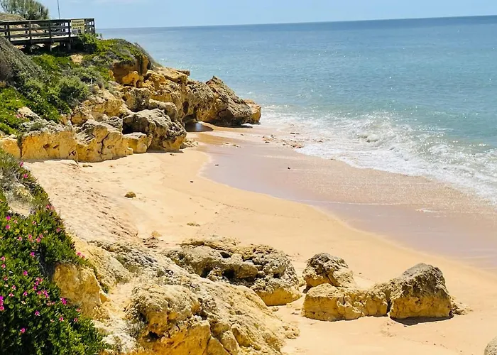 Apartament Bicos 101 - Shared Pool - 4 Guests - Albufeira
