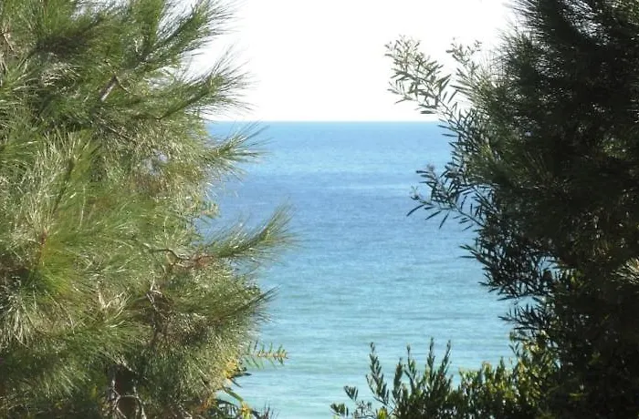 Apartment Bicos 101 - Shared Pool - 4 Guests - Albufeira